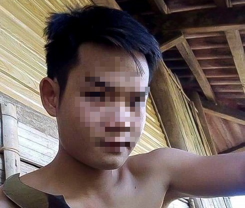 Thiếu nữ 15 tuổi nghi bị anh trai chém vào đầu, siết cổ tử vong