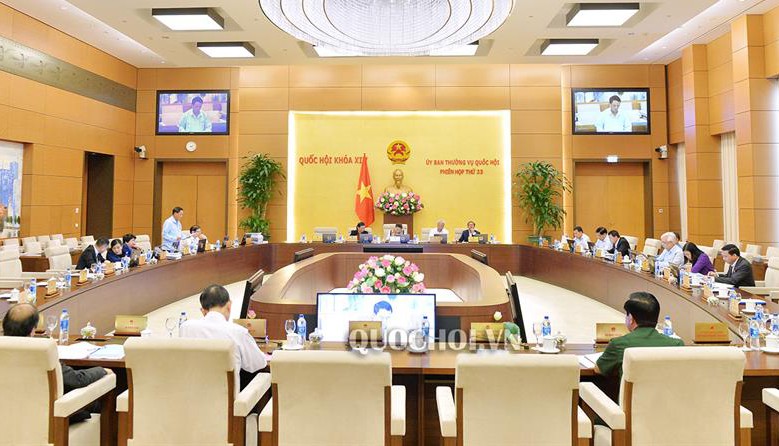 Công bố các nghị quyết của Ủy ban Thường vụ QH về công tác cán bộ