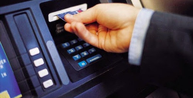 TP HCM: Ngân hàng gửi nhầm 5 tỉ đồng, nam thanh niên vô tư rút xài