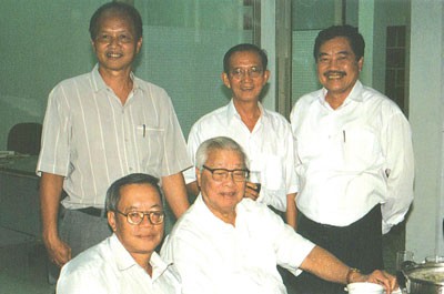 Đi trước nhiều bước