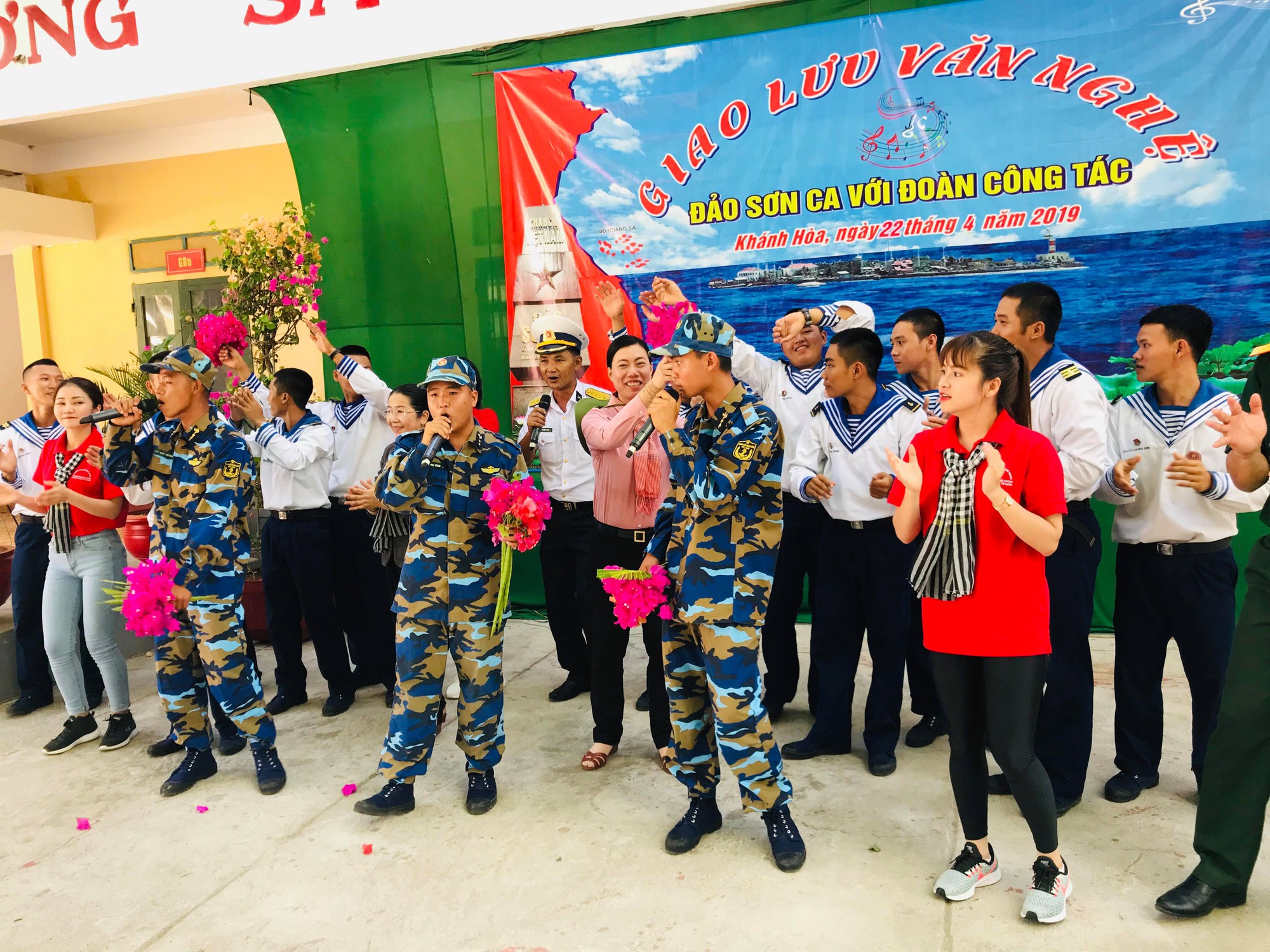 Hành trình đến với Trường Sa thân yêu - Ảnh 3.