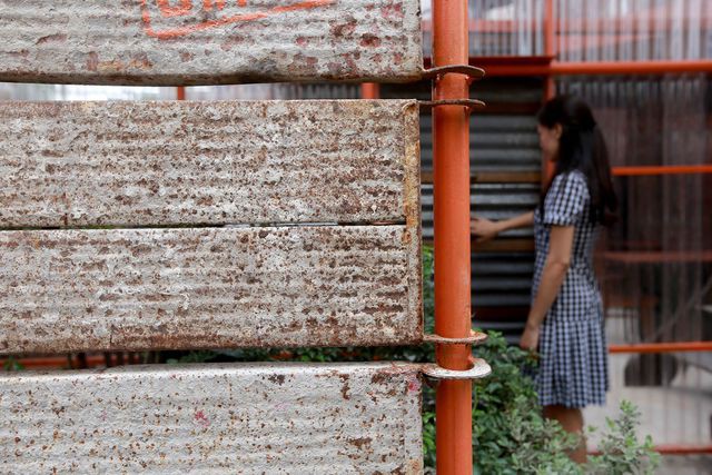 Độc lạ quán cà phê giàn giáo, khách tò mò ở TP HCM - Ảnh 5.