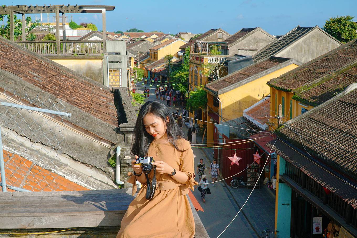 5 qu&aacute;n c&agrave; ph&ecirc; c&oacute; g&oacute;c nh&igrave;n Hội An từ tr&ecirc;n cao - Ảnh 1.