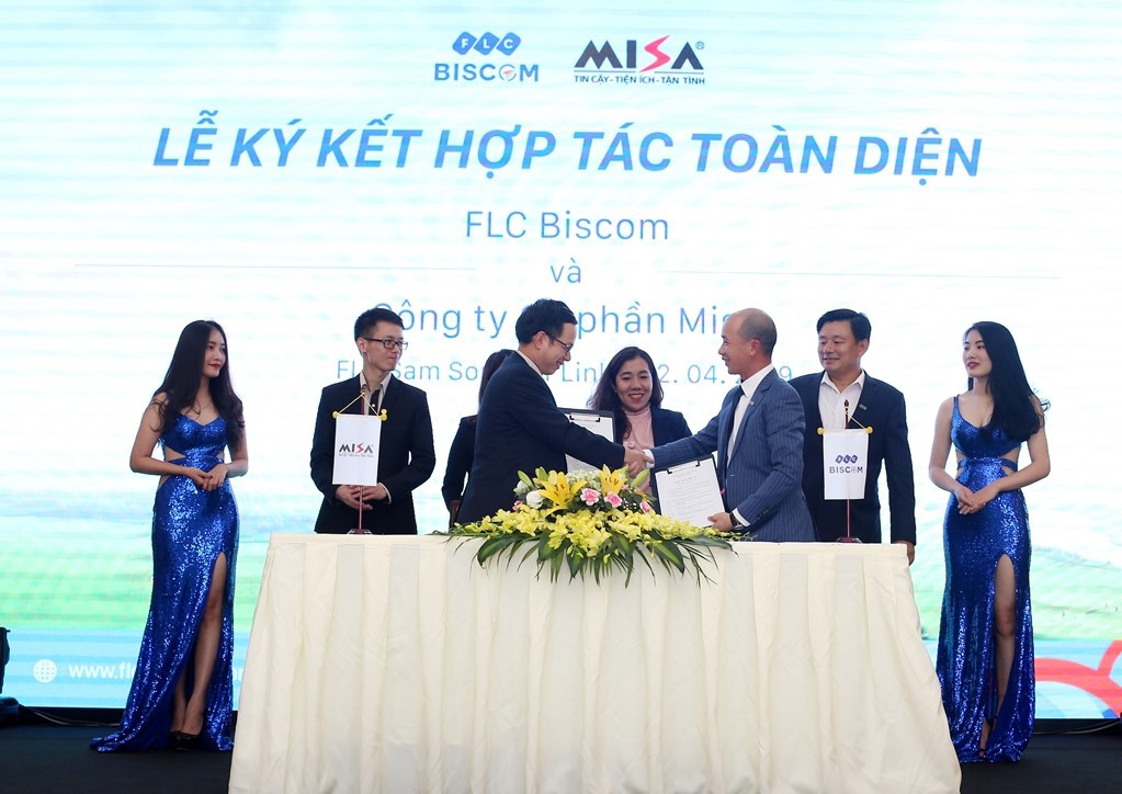 FLC Biscom bắt tay Misa đem lại lợi &iacute;ch cho cộng đồng golfer - Ảnh 1.