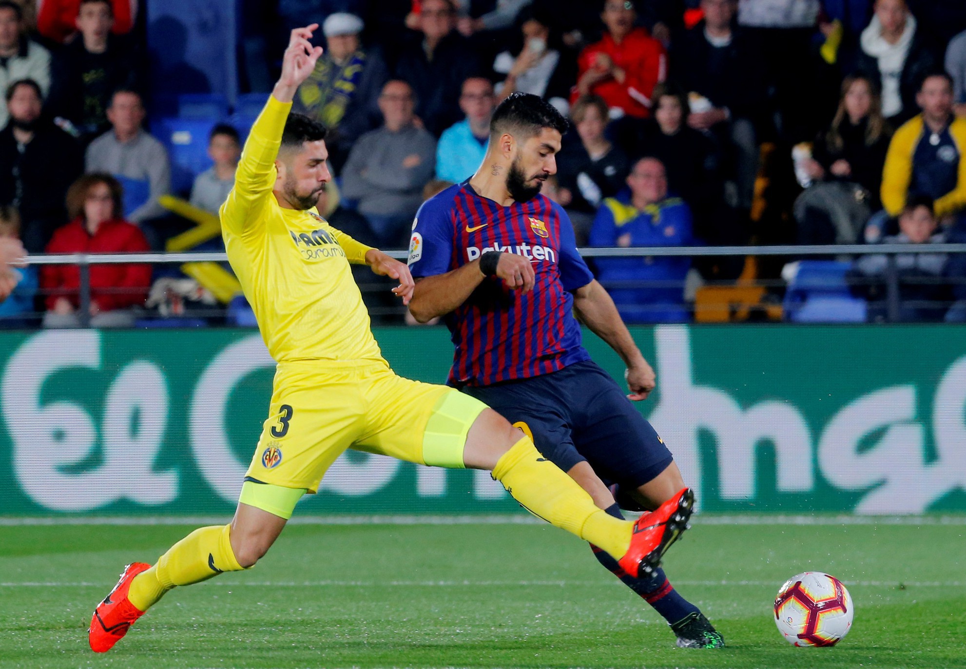 Rượt đuổi tỉ số nghẹt thở, Barcelona suýt trắng tay trước Tàu ngầm vàng - Ảnh 7.