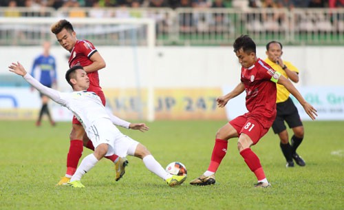 Chấn thương bủa vây HAGL