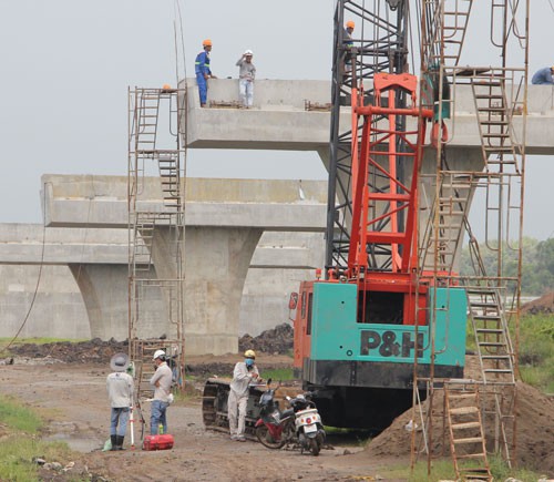 Gỡ nút thắt giao thông cho Ðồng bằng sông Cửu Long