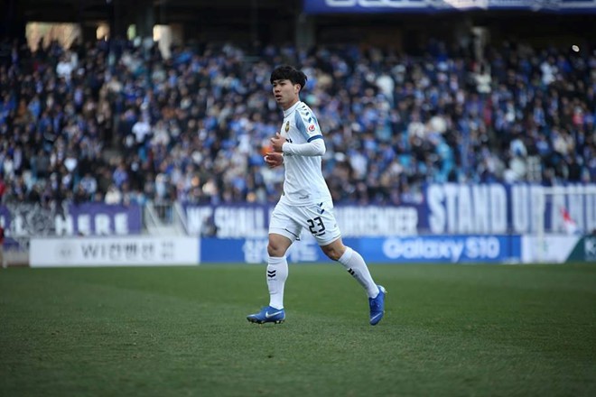 Công Phượng rời sân sau 73 phút, Incheon United lại trắng tay