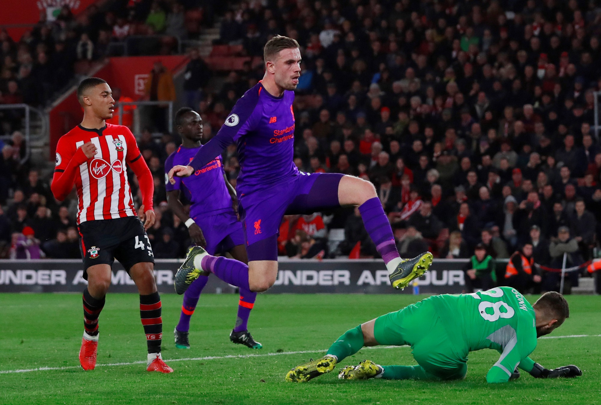 Vua Salah trở lại, Liverpool tăng tốc cuộc đua vô địch - Ảnh 6.