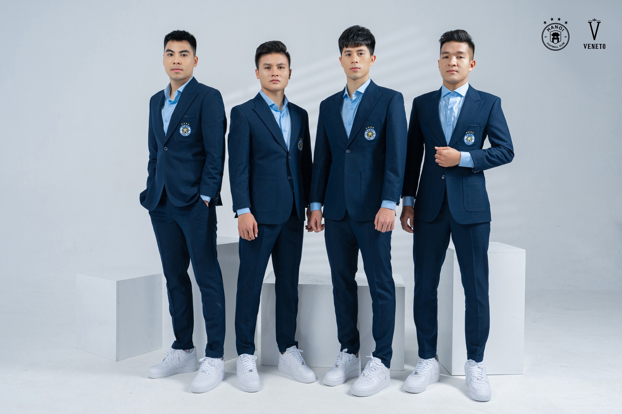 Chùm ảnh dàn soái ca Quang Hải, Duy Mạnh, Bùi Tiến Dũng bảnh bao diện vest dự V-League - Ảnh 6.