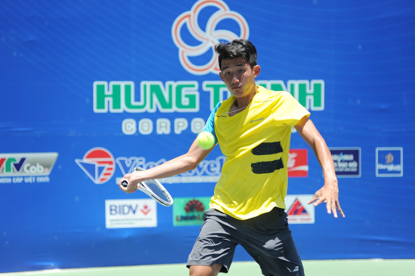Ho&agrave;ng Nam đấu Văn Phương tại ITF World Tennis Tour M25-2019 - Ảnh 2.