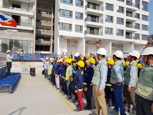 C&Ocirc;NG TY CP TẬP ĐO&Agrave;N X&Acirc;Y DỰNG H&Ograve;A B&Igrave;NH: Thực hiện 75 triệu giờ l&agrave;m việc an to&agrave;n - Ảnh 1.