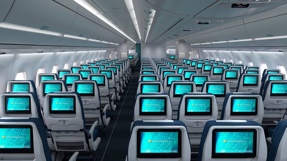 Lần đầu tiên khách từ TP HCM bay đi Đông Nam Á trên 2 siêu máy bay