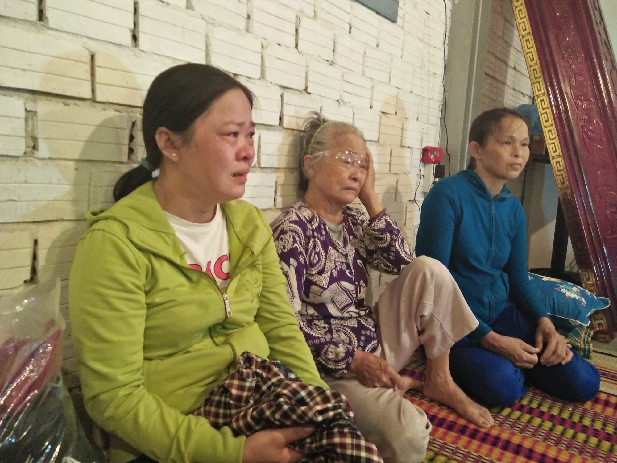 Chàng trai xả thân cứu 2 người đuối nước: Sinh ơi, con hứa về mà sao đi mãi...