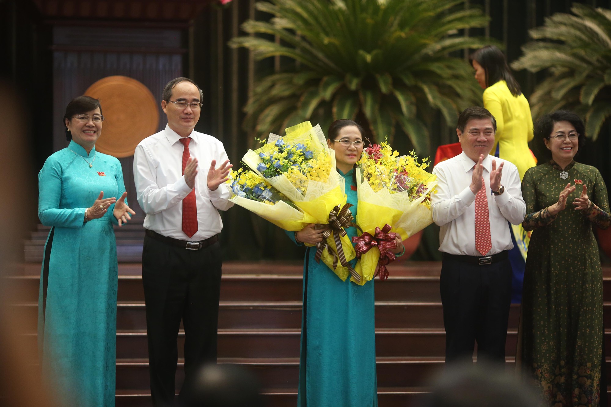 B&iacute; thư Th&agrave;nh ủy TP HCM Nguyễn Thiện Nh&acirc;n: 8 nh&oacute;m giải ph&aacute;p cần thực hiện trong năm 2019 - Ảnh 2.