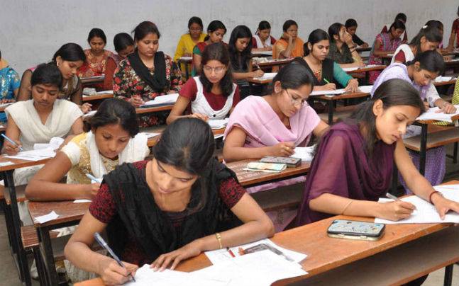 Ấn Độ: 19 học sinh tự tử v&igrave; bị chấm điểm sai - Ảnh 2.