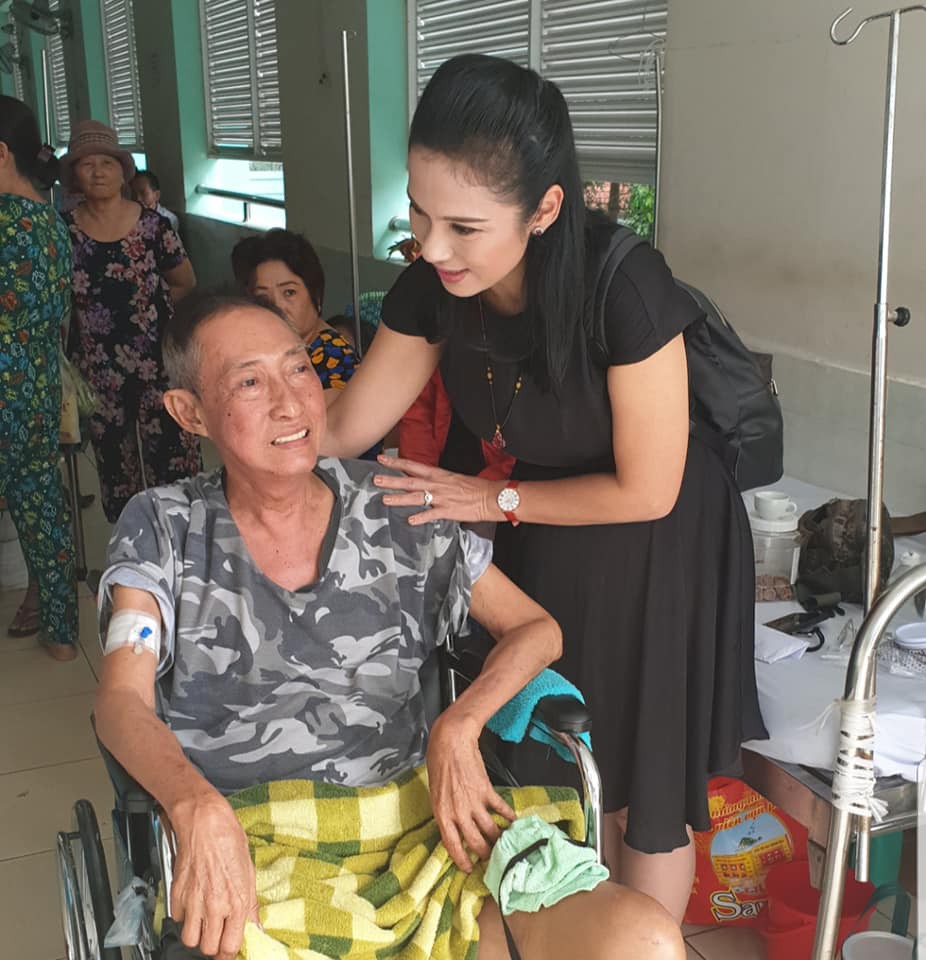 Nghệ sĩ Lê Bình qua đời, đồng nghiệp bày tỏ thương tiếc - Ảnh 3.