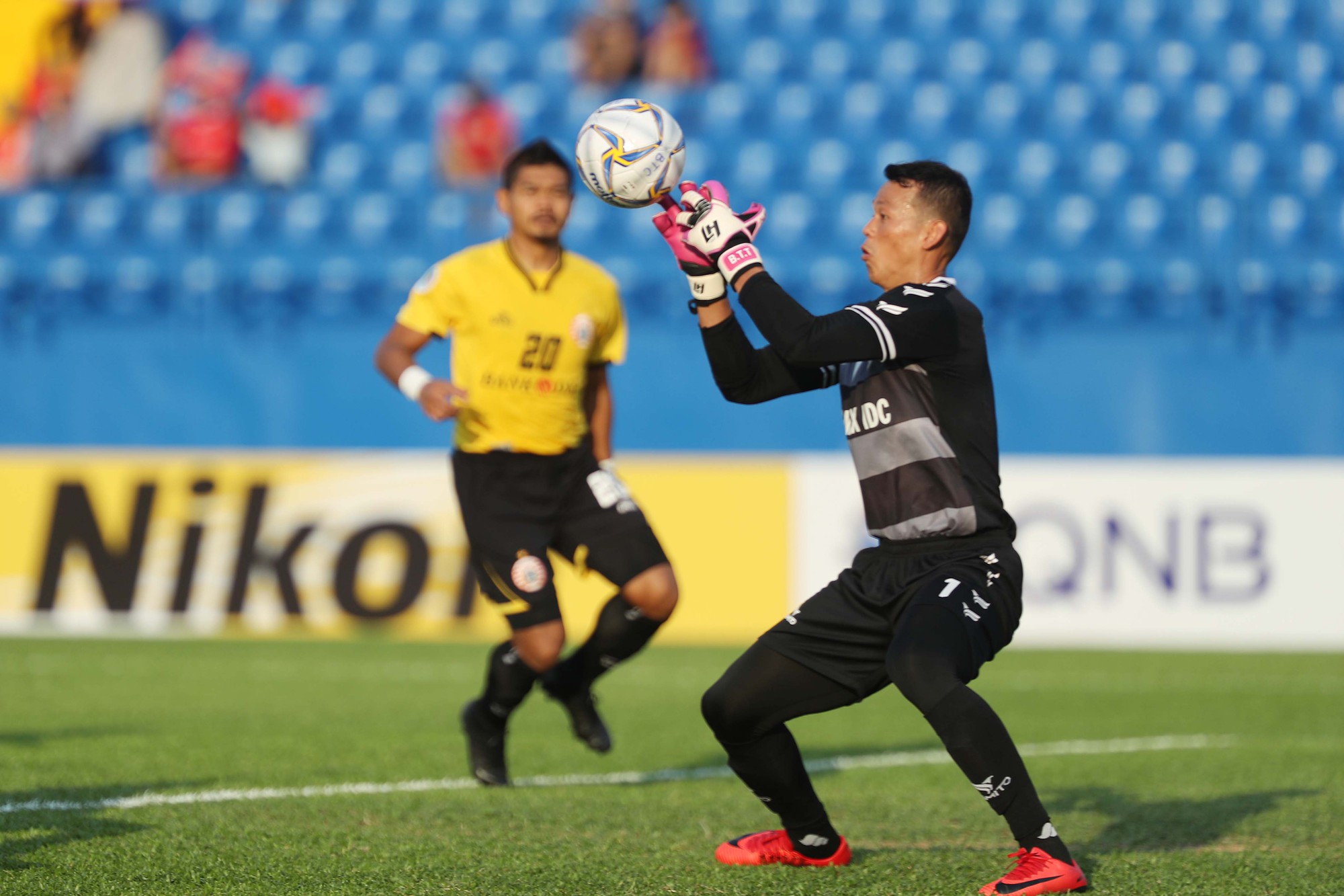 Xem Anh Đức lập công, Tấn Trường thủ chắc ở AFC Cup 2019 - Ảnh 2.