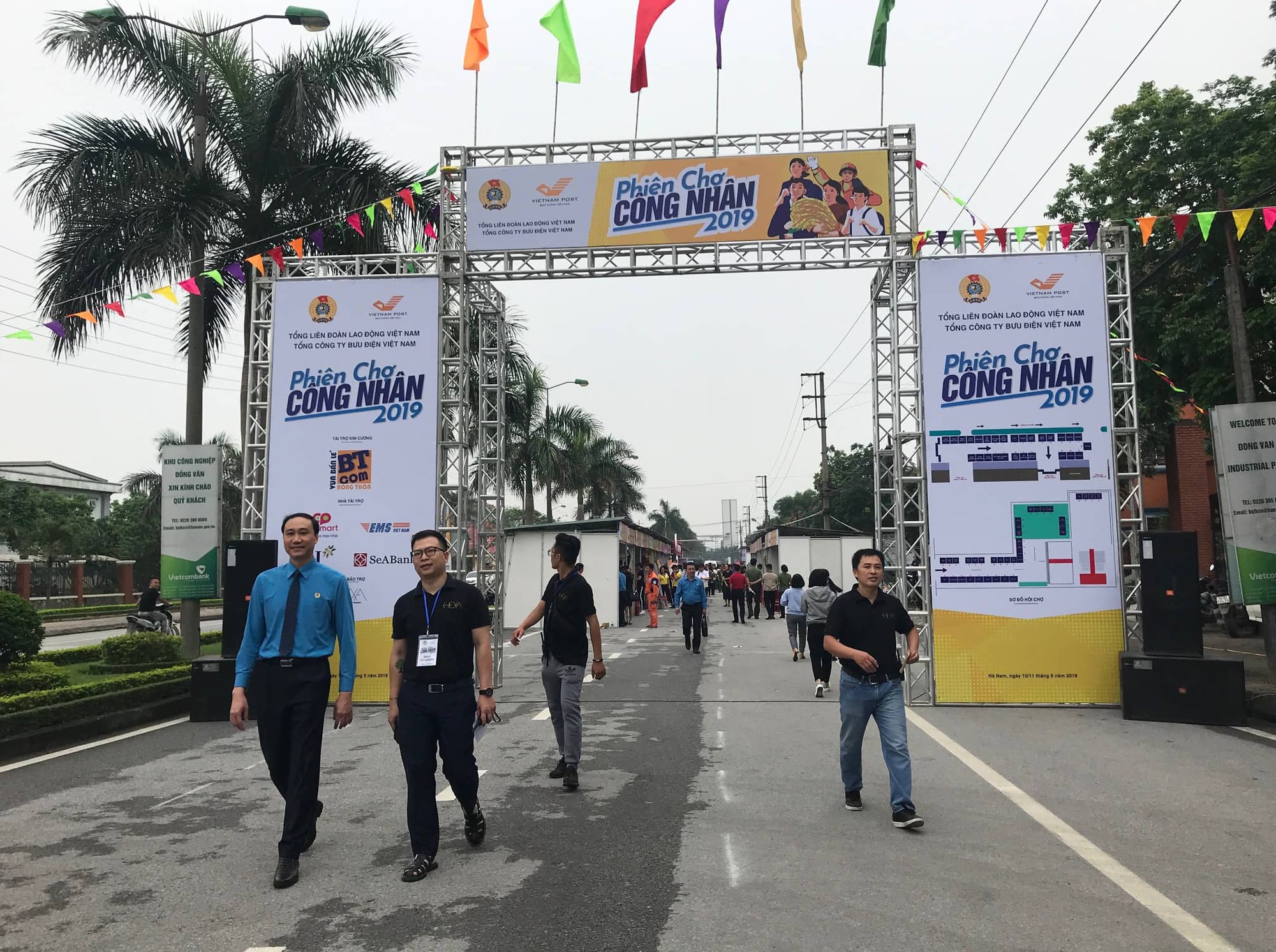 Tổng LĐLĐ Việt Nam tổ chức Phiên chợ Công nhân 2019 tại tỉnh Hà Nam