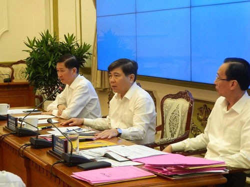 "Sốt ruột" vì nhiều dự án đóng băng