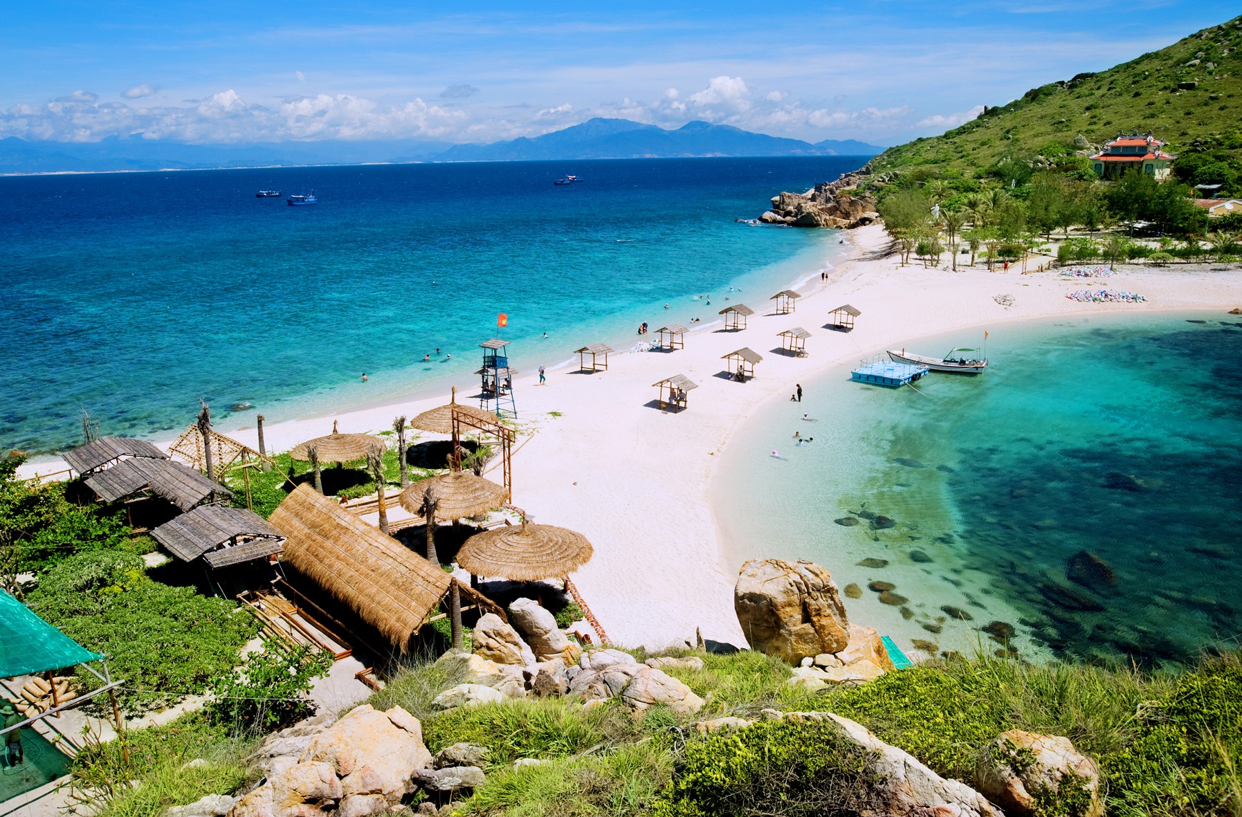 Chiêm ngưỡng kho tư liệu quý giá ngành yến sào ở Khánh Hòa - Ảnh 4.