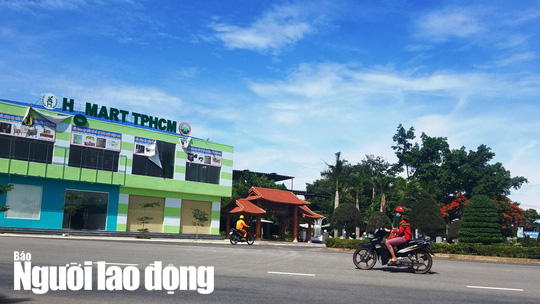 Kon Tum: Đua nhau xẻ thịt công viên - Ảnh 2.