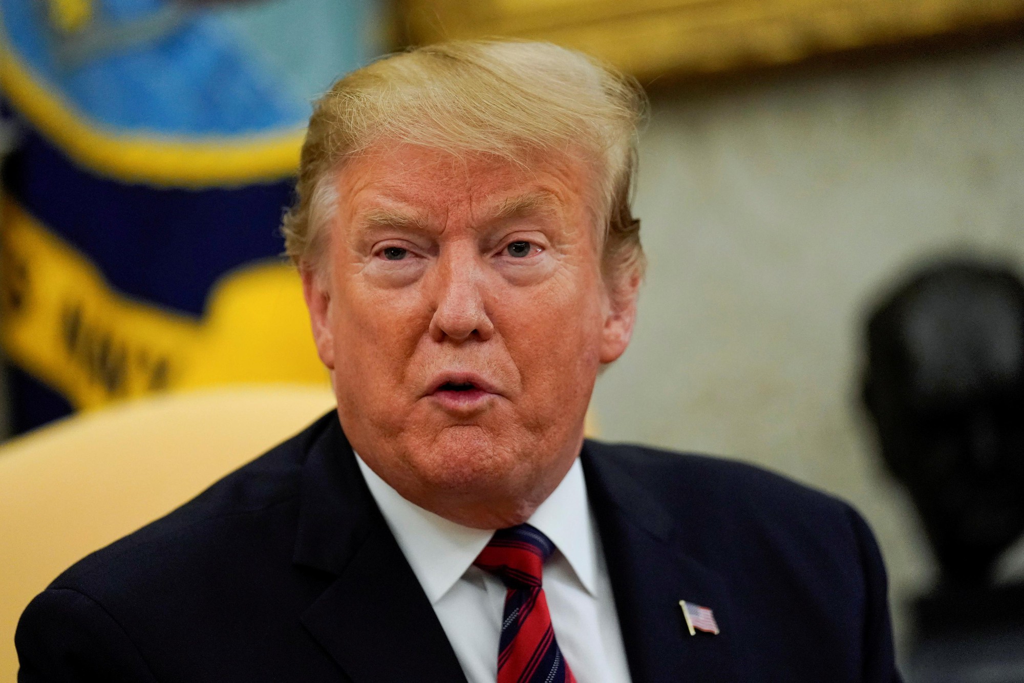 Ông Trump yêu cầu tiếp tục đánh thuế lên 300 tỉ USD hàng Trung Quốc
