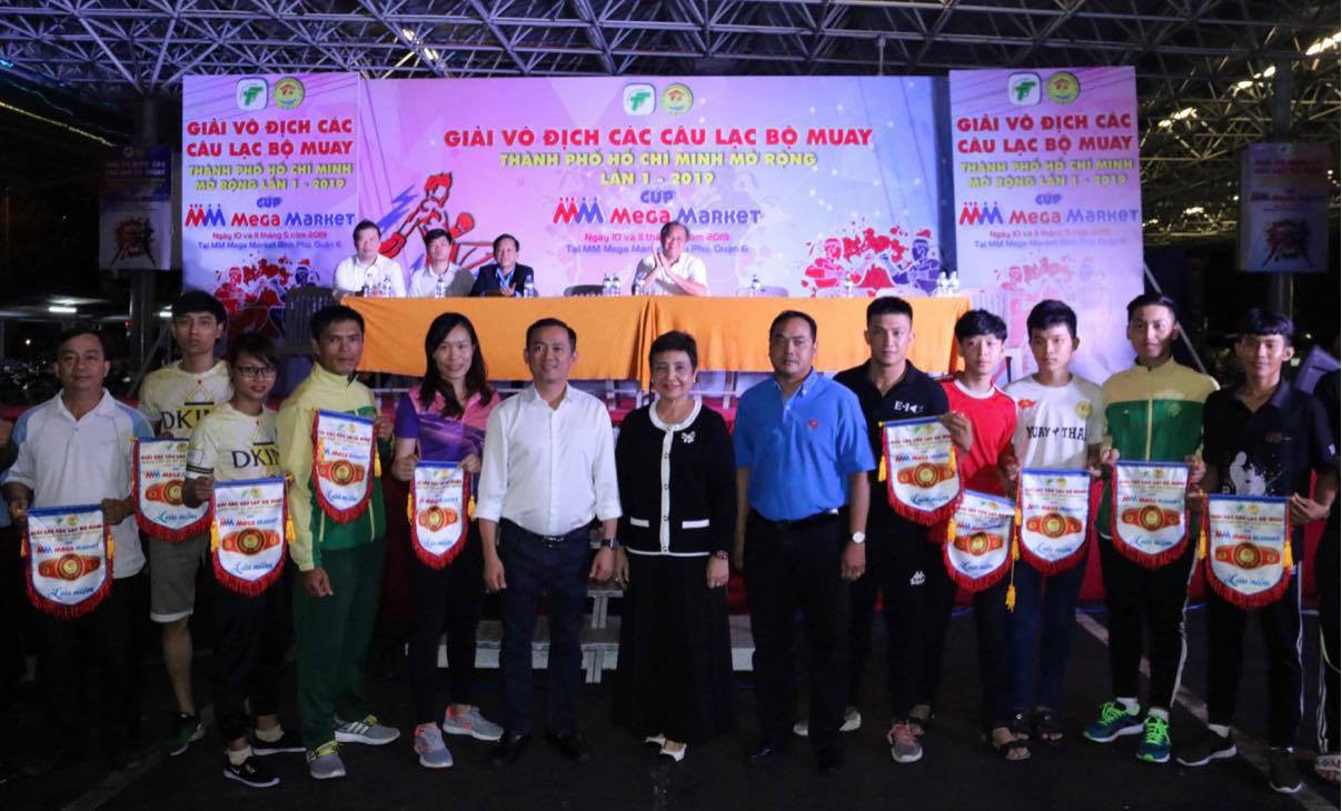 Tổ chức đấu võ trong trung tâm mua sắm - Ảnh 2.