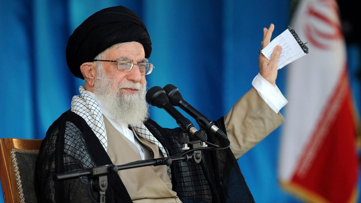 Iran kết án một nữ sinh viên làm gián điệp cho Anh