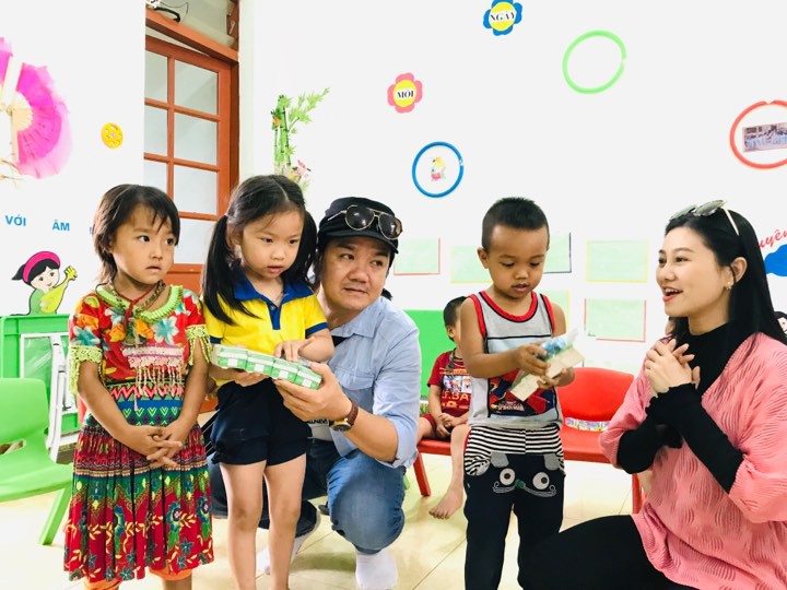 Vì Chuyện tình Khau Vai, nghệ sĩ phải khăn gói lên miền núi Hà Giang - Ảnh 1.