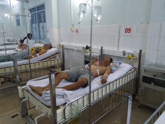 Ăn cơm c&oacute; m&oacute;n c&aacute; n&oacute;c chi&ecirc;n, cả gia đ&igrave;nh ở huyện đảo Ph&uacute; Quốc l&acirc;m nạn - Ảnh 2.
