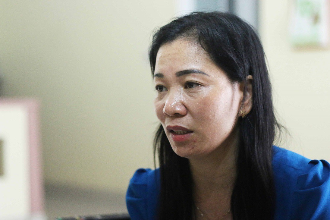 Cô giáo phạt học sinh quỳ gối: “Tôi bất lực, dù biết là sai”