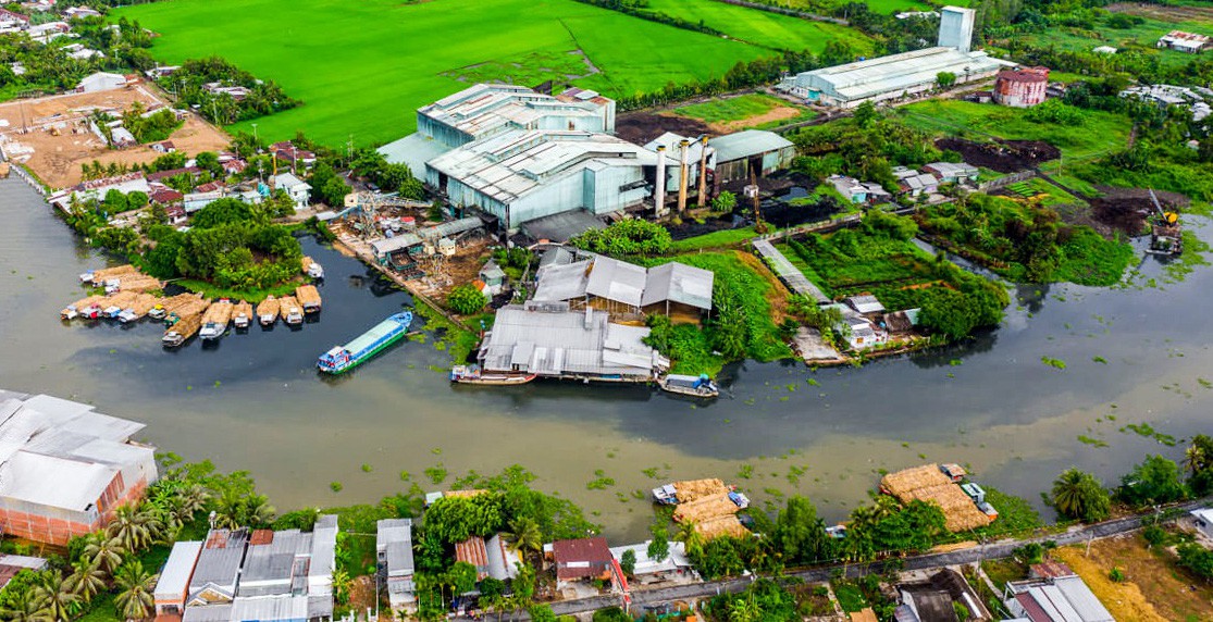 Một nhà máy đường ở Hậu Giang là "thủ phạm" khiến nước đen, cá chết hàng loạt