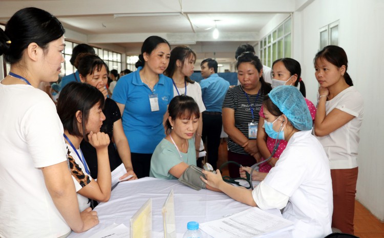 Gỡ vướng về BHXH, BHYT cho doanh nghiệp