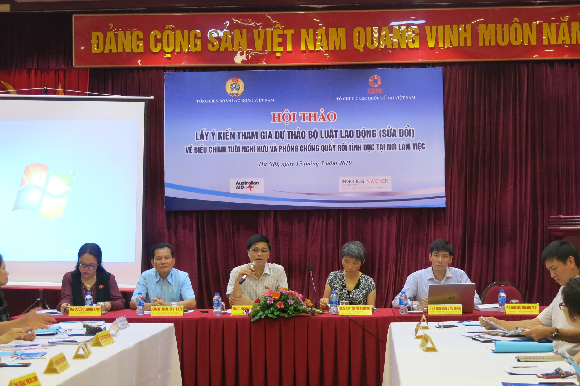 Người lao động trực tiếp kh&ocirc;ng muốn tăng tuổi nghỉ hưu - Ảnh 1.