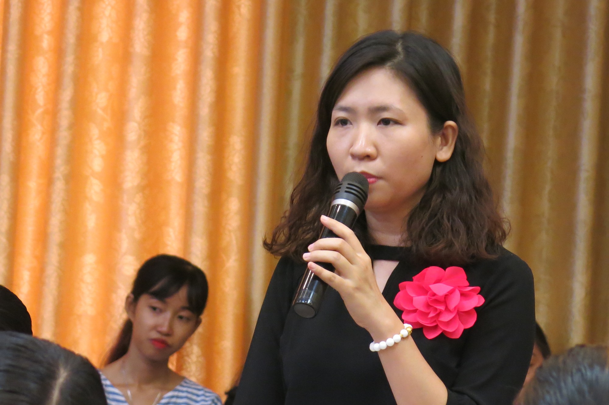 Người lao động trực tiếp kh&ocirc;ng muốn tăng tuổi nghỉ hưu - Ảnh 5.