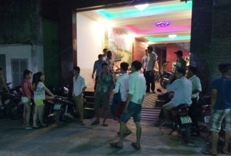 Điều tra vụ nữ nhân viên quán karaoke 15 tuổi tử vong bất thường