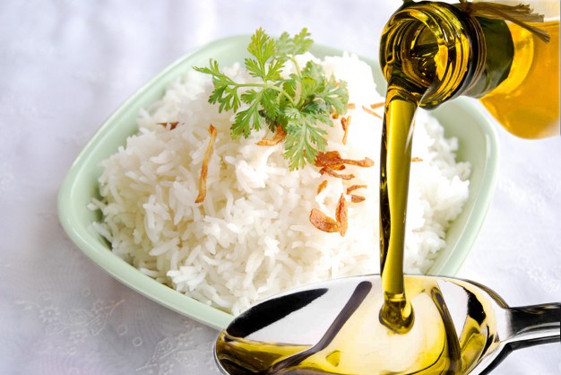 C&oacute; n&ecirc;n d&ugrave;ng dầu dừa trong chế biến m&oacute;n ăn? - Ảnh 2.