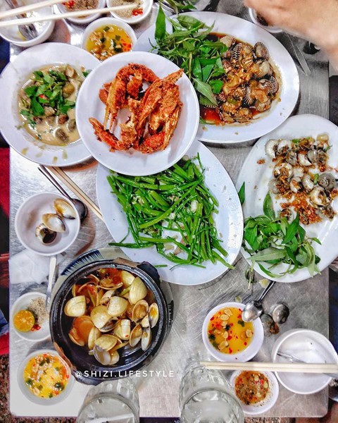 Ngày hè rủ bạn bè nhâm nhi ốc ngon tại 5 địa chỉ ở TP HCM - Ảnh 7.