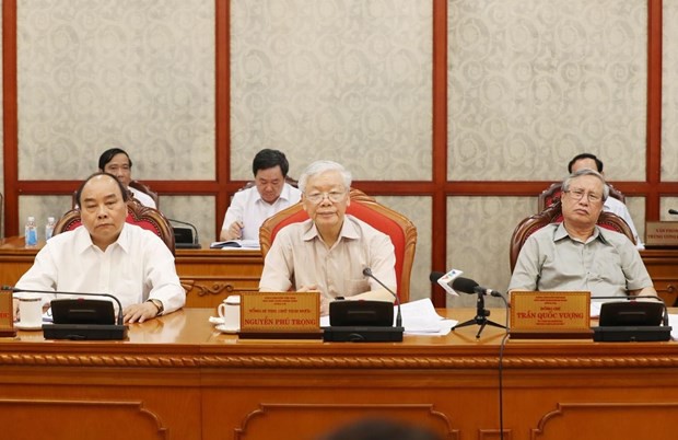 Tổng B&iacute; thư, Chủ tịch nước Nguyễn Ph&uacute; Trọng chủ tr&igrave; họp Bộ Ch&iacute;nh trị - Ảnh 2.