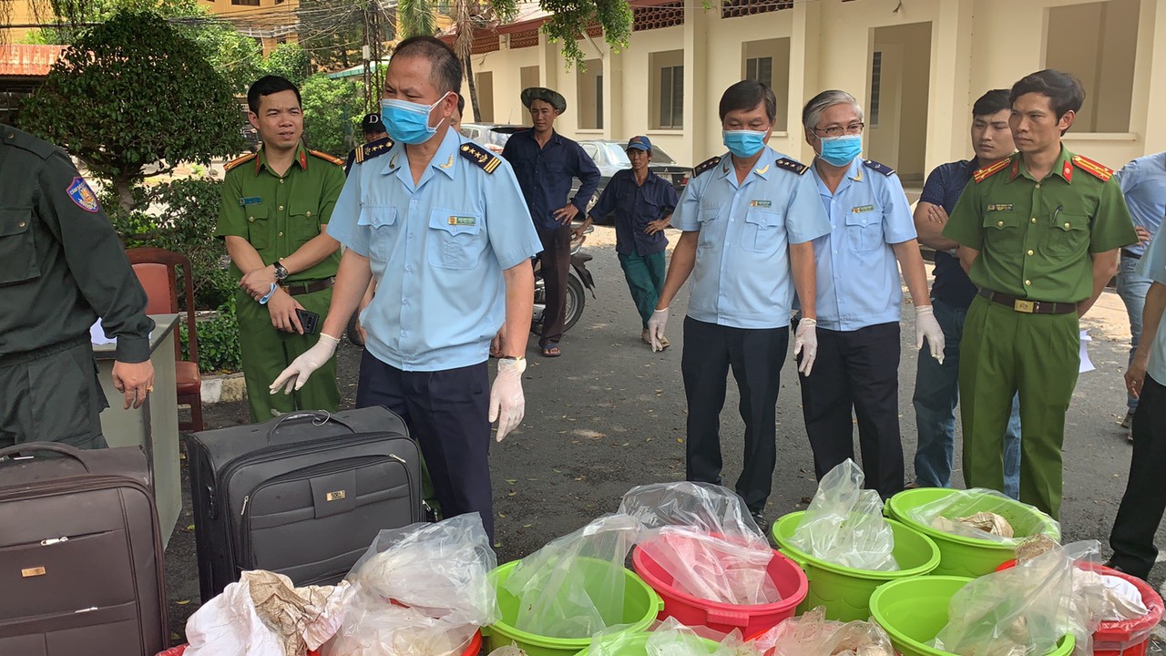 Việt Nam là địa bàn trung chuyển ma túy từ “Tam giác vàng”, “Trăng lưỡi liềm”