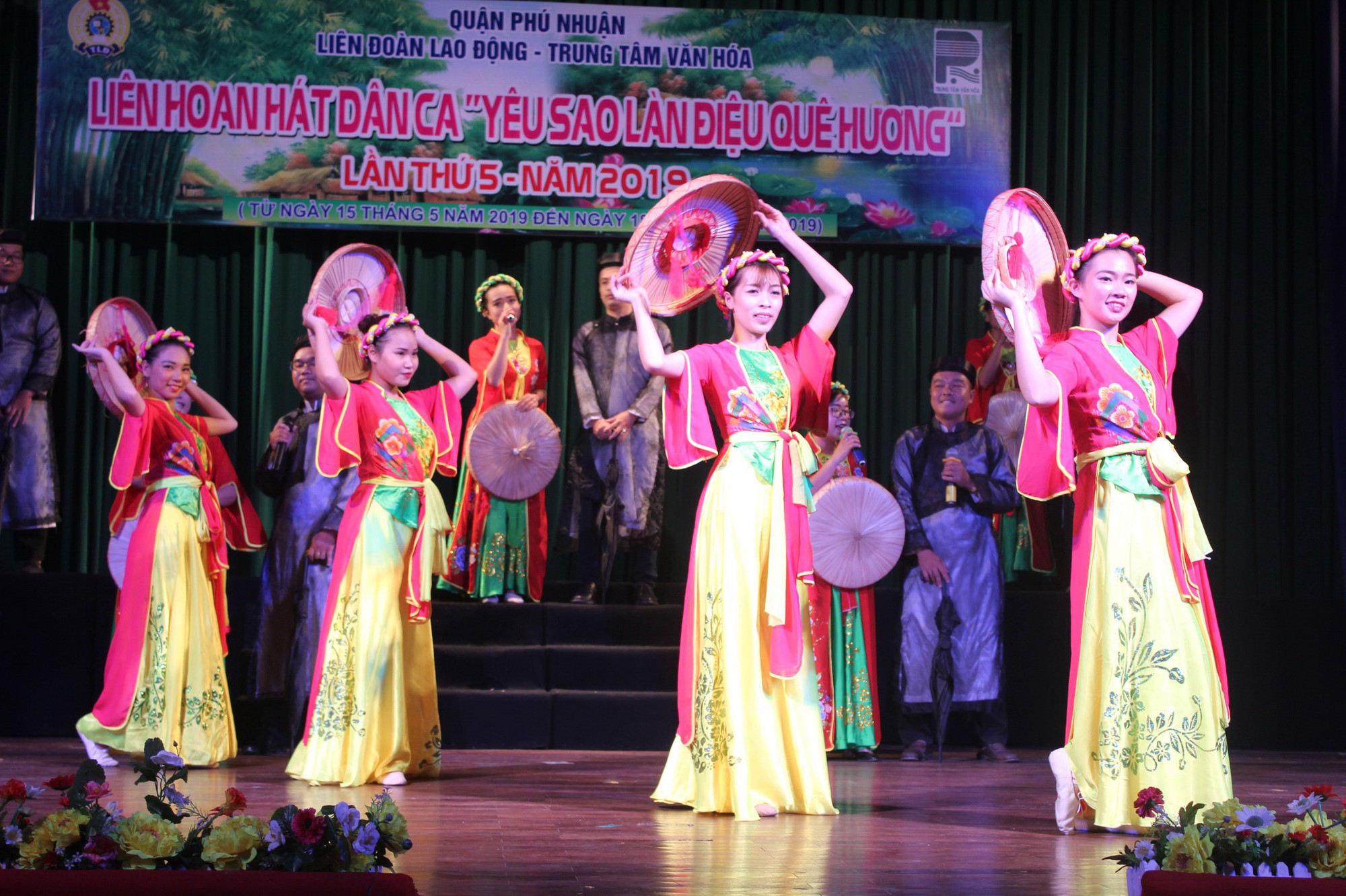 CNVC-LĐ thi hát dân ca