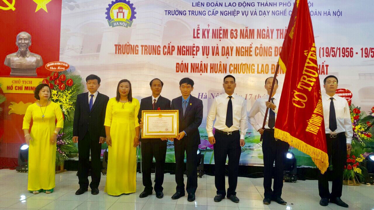 Hà Nội: Đào tạo, bồi dưỡng cho 55.000 lượt cán bộ Công đoàn - Ảnh 1.