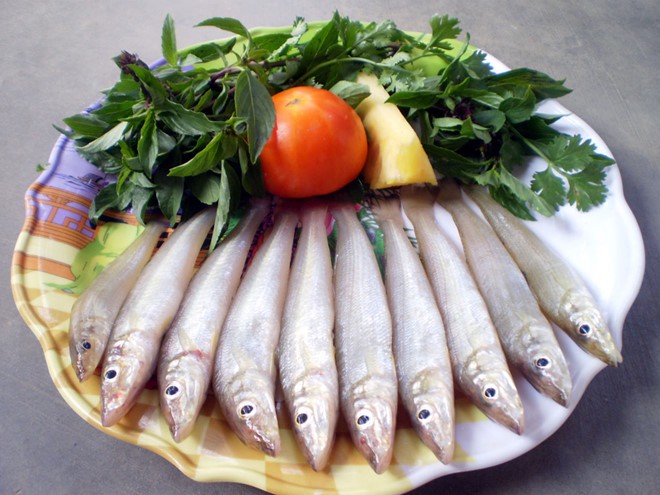 Cá đục nướng và nấu canh chua