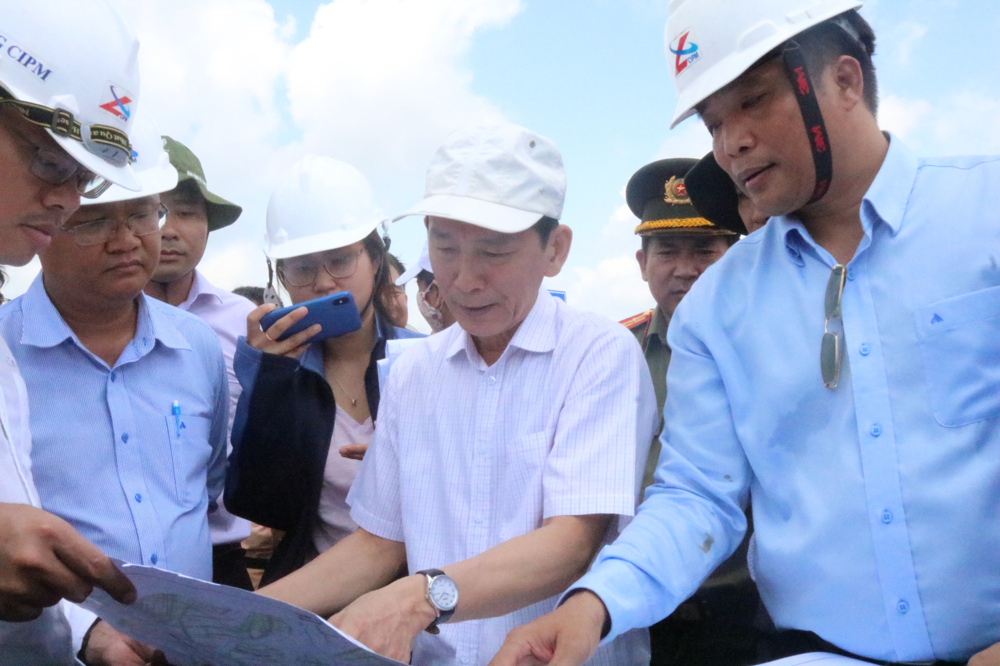 Bộ GTVT ấn định chính thức ngày khánh thành cầu Vàm Cống - Ảnh 3.