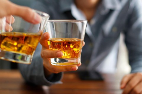 9 thời điểm bạn tuyệt đối kh&ocirc;ng n&ecirc;n tắm - Ảnh 3.
