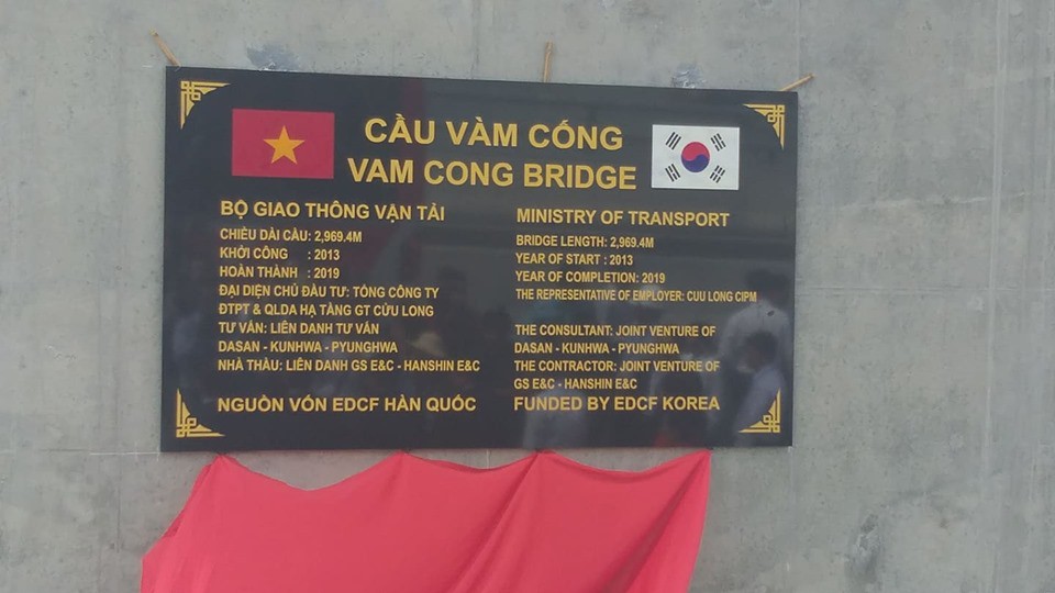 Cầu V&agrave;m Cống bắc qua s&ocirc;ng Hậu ch&iacute;nh thức được kh&aacute;nh th&agrave;nh - Ảnh 9.