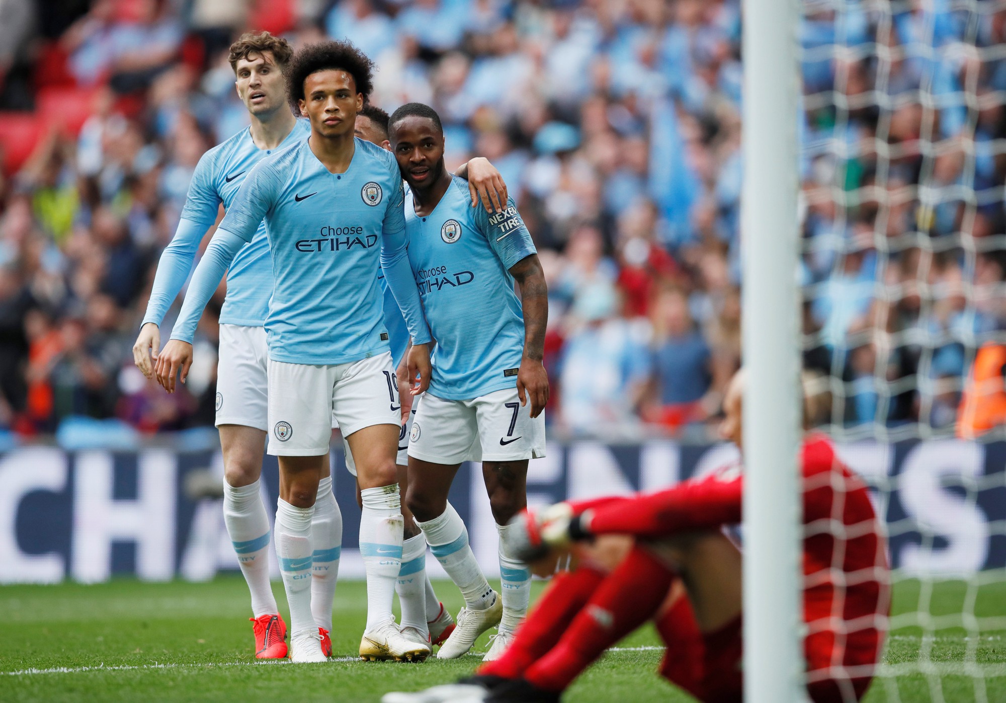 V&ugrave;i dập Watford, Man City đoạt ng&ocirc;i v&ocirc; địch FA Cup sau 8 năm - Ảnh 2.