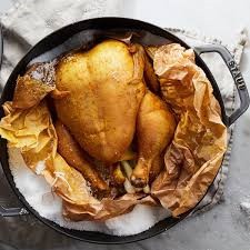 T&ograve; m&ograve; m&oacute;n g&agrave; nướng muối phải d&ugrave;ng b&uacute;a đập ở Thổ Nhĩ Kỳ - Ảnh 9.