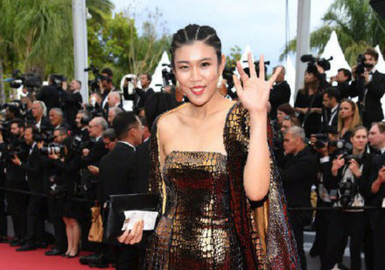 Liên hoan phim Cannes: Ngoài điện ảnh là mại dâm